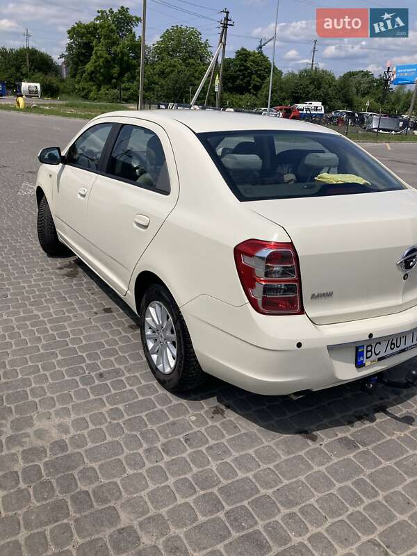 Седан Ravon R4 2017 в Винниках