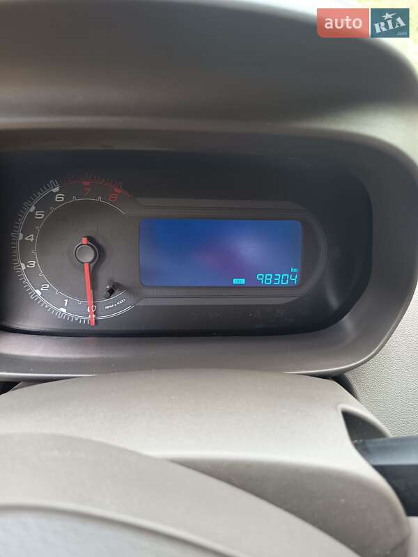 Седан Ravon R4 2017 в Мошнах