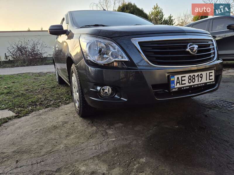 Седан Ravon R4 2017 в Дніпрі