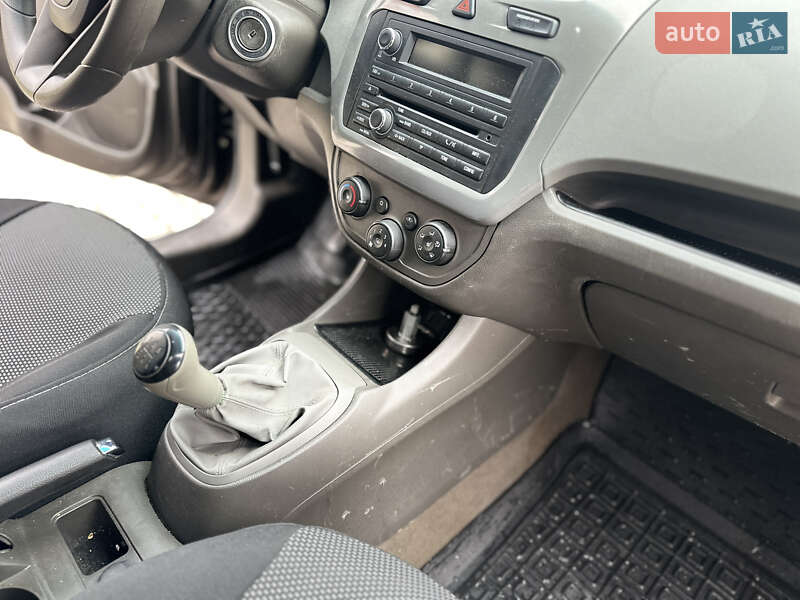 Седан Ravon R4 2018 в Тернополі