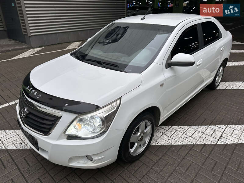 Седан Ravon R4 2017 в Киеве фото 46 Седан Ravon R4 2017 в Киеве