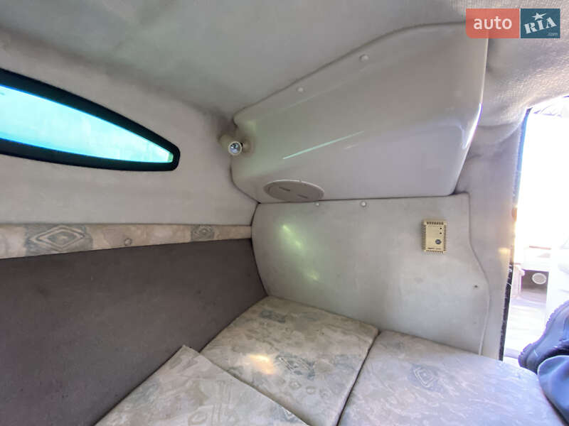 Катер Regal 2150 2001 в Киеве