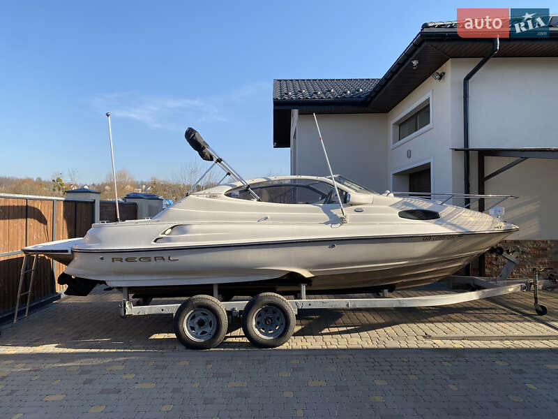 Катер Regal 2150 2001 в Киеве