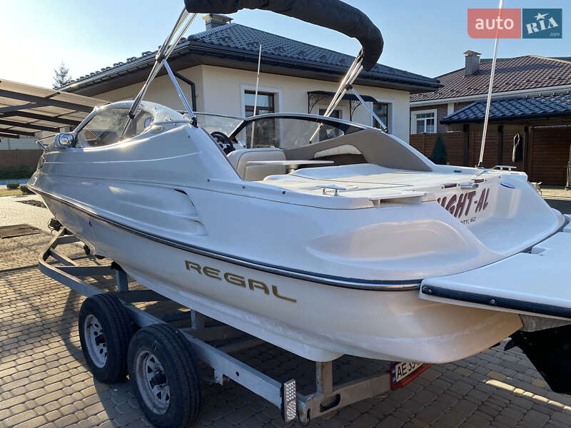Катер Regal 2150 2001 в Киеве