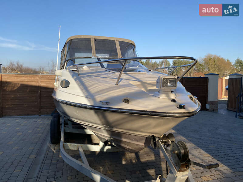Катер Regal 2150 2001 в Киеве