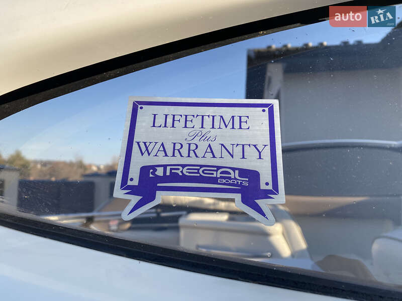Катер Regal 2150 2001 в Киеве