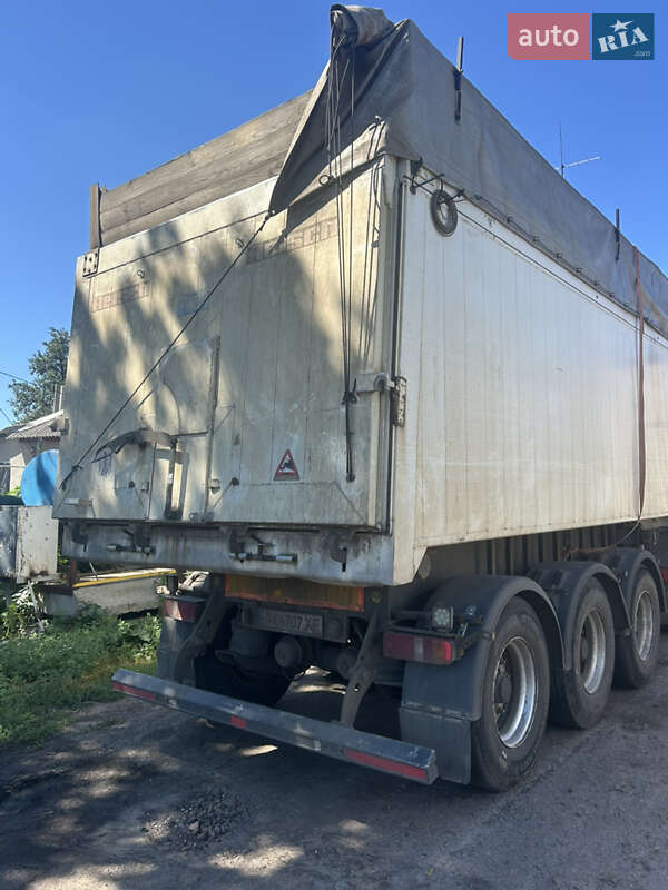 Самоскид напівпричіп Reisch RHKS-35 2006 в Чугуєві