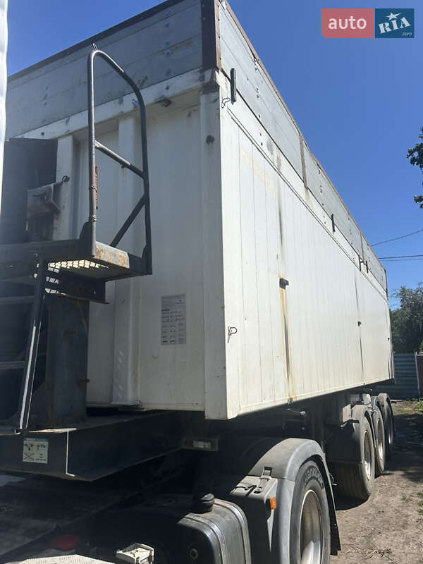 Самоскид напівпричіп Reisch RHKS-35 2006 в Чугуєві