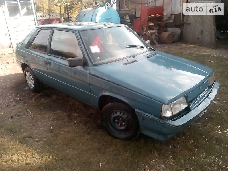 Хэтчбек Renault 11 1988 в Белой Церкви