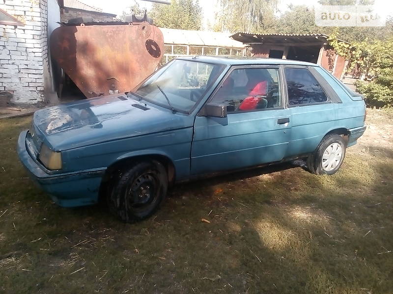 Хэтчбек Renault 11 1988 в Белой Церкви