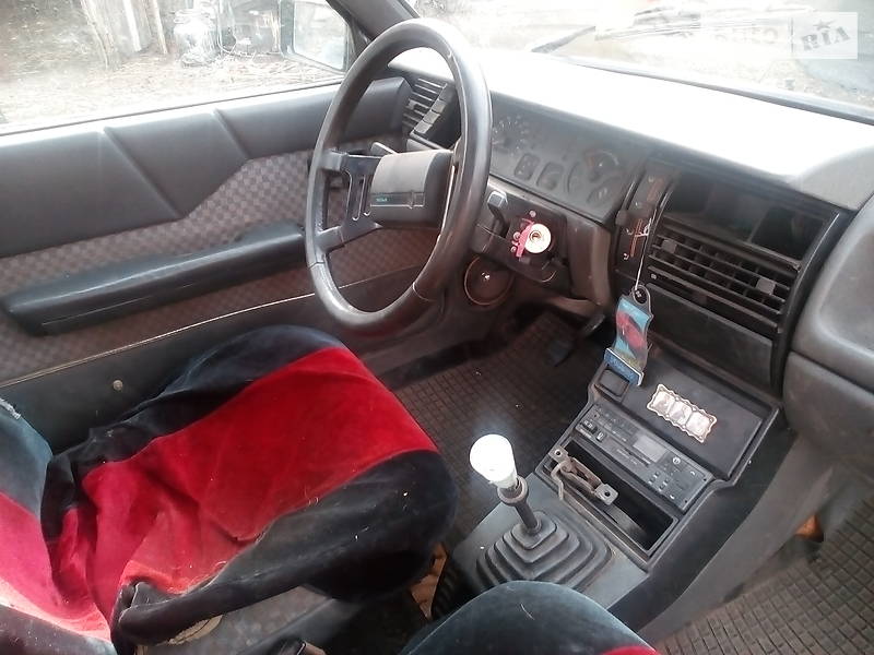 Хэтчбек Renault 11 1988 в Белой Церкви