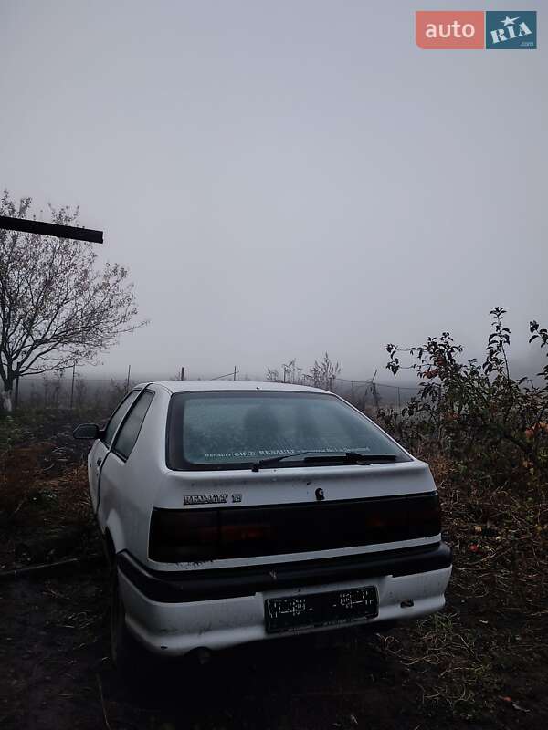 Хетчбек Renault 11 1985 в Красилові