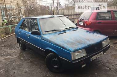 Хэтчбек Renault 11 1983 в Кропивницком