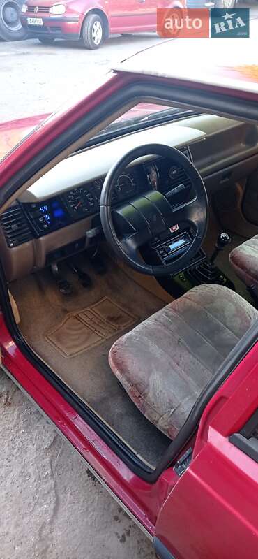 Хетчбек Renault 11 1987 в Кривому Розі