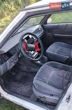 Хетчбек Renault 11 1987 в 