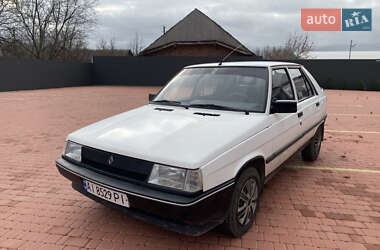 Хетчбек Renault 11 1988 в Жашківу