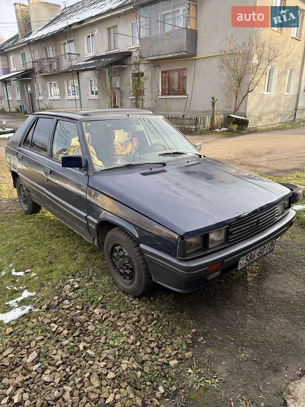 Хетчбек Renault 11 1986 в Рожнятові