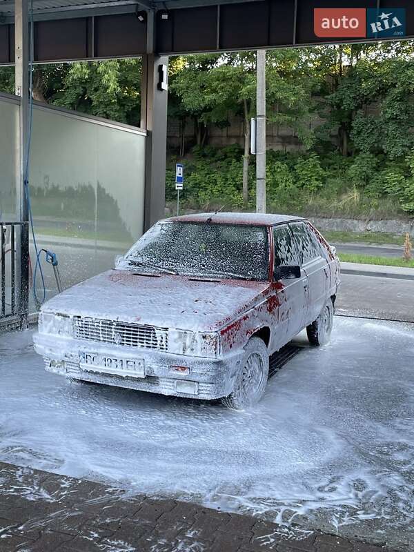 Renault 11 1986 Renault 11 1986