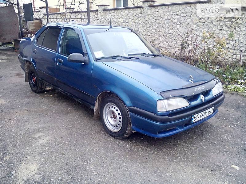 Седан Renault 19 1995 в Тернополе