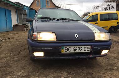 Седан Renault 19 1990 в Ставище