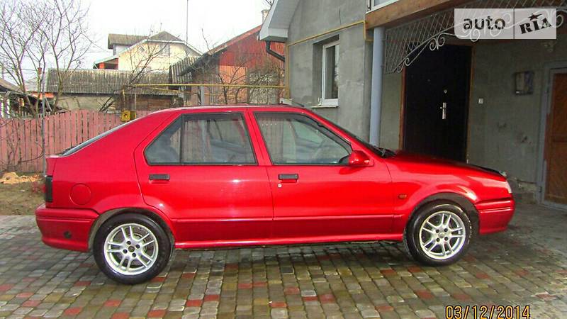 Renault 19 1995 року