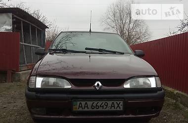 Седан Renault 19 1995 в Звягелі