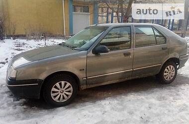 Хетчбек Renault 19 1989 в 