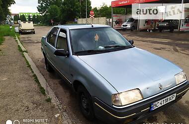 Седан Renault 19 1990 в Сколе