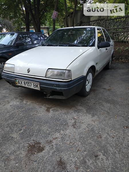 Седан Renault 19 1990 в Харькове