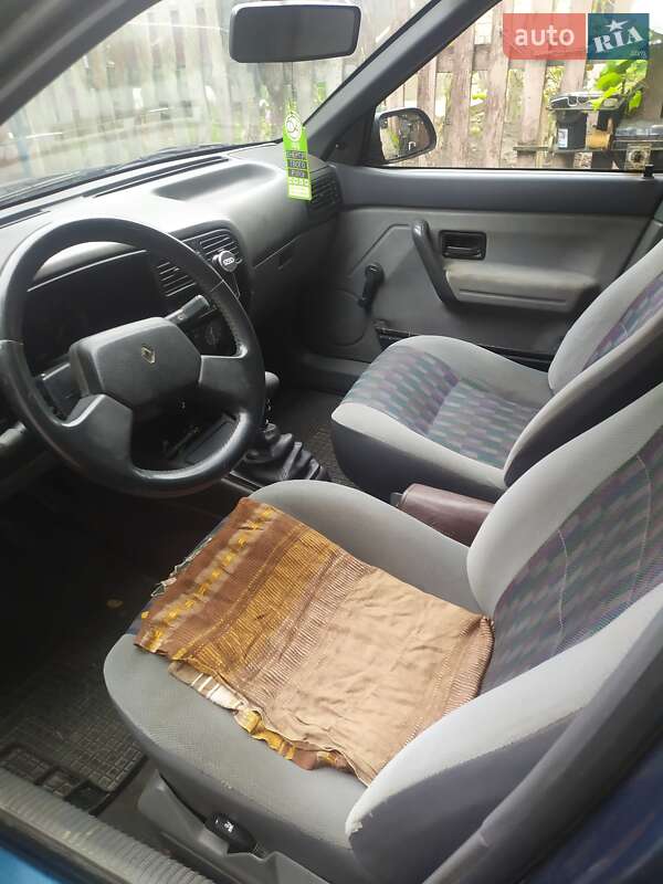 Хетчбек Renault 19 1992 в Коростені