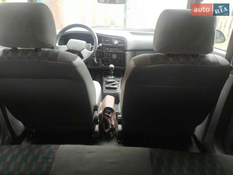 Хетчбек Renault 19 1992 в Коростені