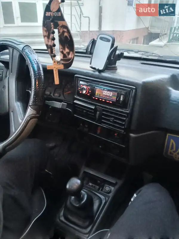 Renault 19
