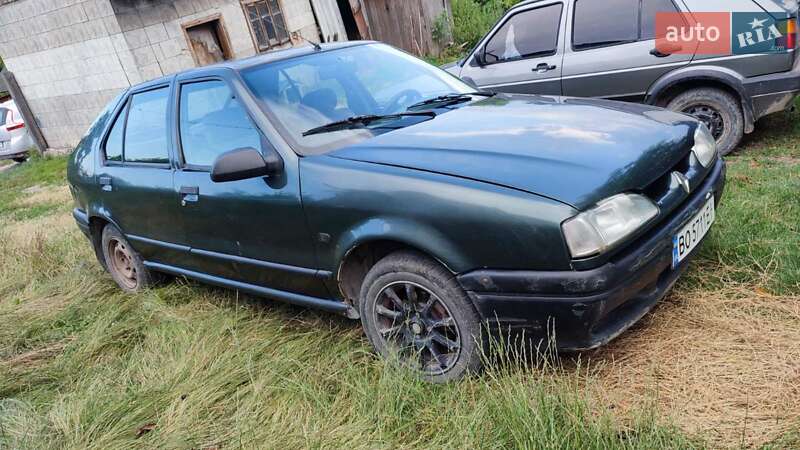 Хэтчбек Renault 19 1993 в Борщеве