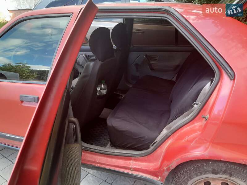 Хэтчбек Renault 19 1991 в Львове