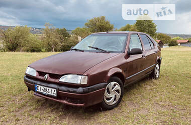 Хетчбек Renault 19 1993 в Хмельницькому