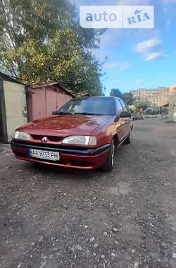 Хэтчбек Renault 19 1999 в Киеве