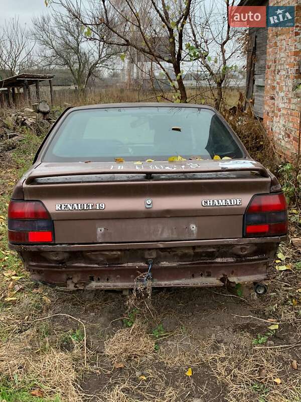 Седан Renault 19 1992 в Козельце фото 4 Седан Renault 19 1992 в Козельце
