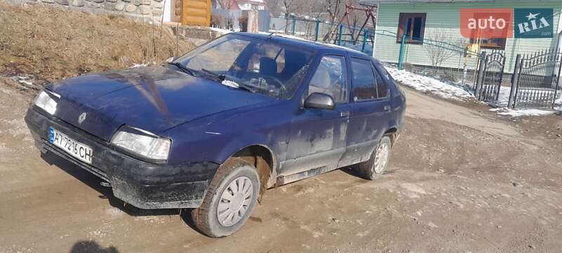 Хетчбек Renault 19 1991 в Косові фото 7 Хетчбек Renault 19 1991 в Косові
