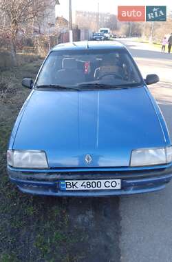 Хетчбек Renault 19 1990 в 