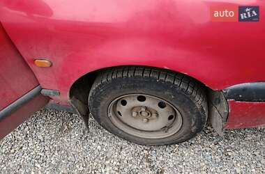 Хетчбек Renault 19 1993 в 