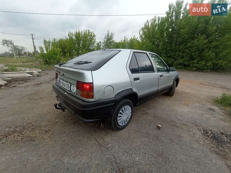 Хетчбек Renault 19 1990 в Радивиліві