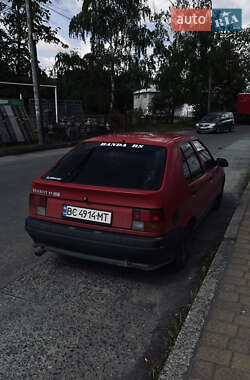 Хэтчбек Renault 19 1989 в Славском