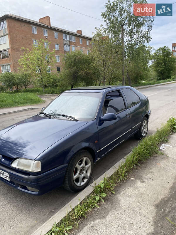 Хэтчбек Renault 19 1993 в Тульчине