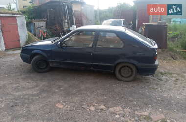 Хэтчбек Renault 19 1993 в 
