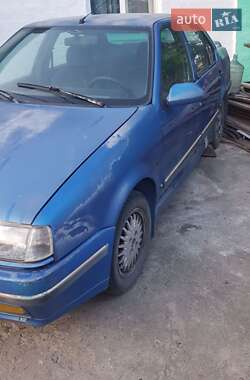 Седан Renault 19 1990 в Фастове