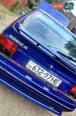 Хетчбек Renault 19 1989 в 