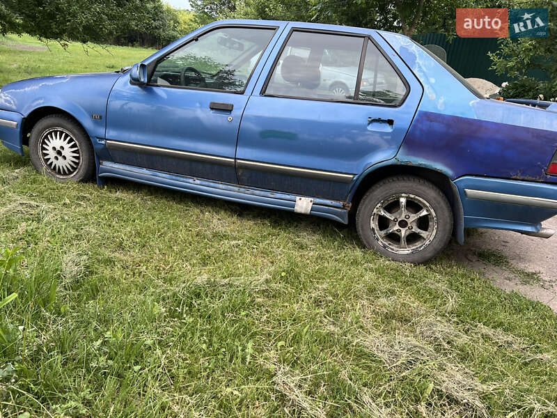 Седан Renault 19 1990 в Фастове
