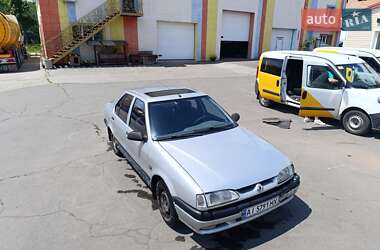 Седан Renault 19 1993 в Білій Церкві