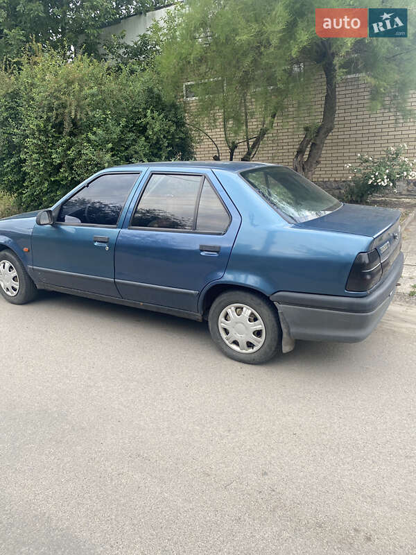 Седан Renault 19 1998 в Харькове