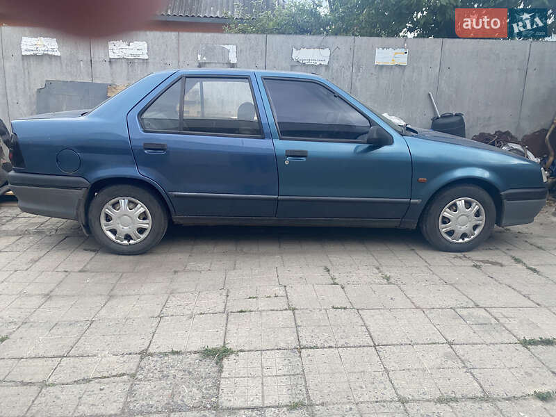 Седан Renault 19 1998 в Харькове